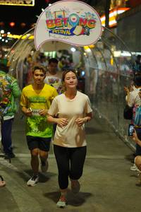 BIB: 5000
                            <button type="button" onclick="openModal(21831560)" class="btn btn-primary btn-sm float-right btn-popup" data-toggle="modal" data-target=".modal-high-quality">
                        <i class="fas fa-shopping-cart"></i> Add to Cart
                    </button>
                                            <button type="button" onclick="isThisMe(21831560, true)" class="btn btn-success btn-sm float-right btn-popup btn-isme hidden" data-toggle="tooltip" data-placement="bottom" title="นี่คือรูปของคุณใช่ไหม คลิกที่นี่เพื่อเอาเข้าอัลบั้ม">
                        <i class="fas fa-plus"></i> Add to album
                    </button>
                    <button type="button" onclick="isThisMe(21831560, false)" class="btn btn-warning btn-sm float-right btn-popup btn-isnotme hidden">
                        <i class="fas fa-ban"></i> Remove from album
                    </button>